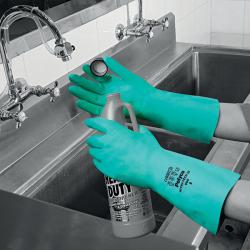 Cheap Stationery Supply of Polyco Nitri-Tech III Flock Lined Nitrile Synthetic Rubber Glove Size 8 Medium Green 92-medium HEA51201 Office Statationery